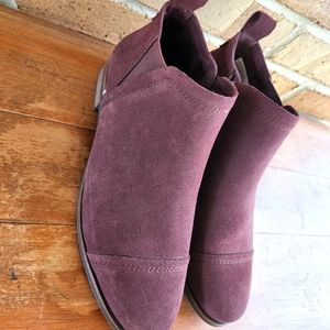 TOMS Women's Deia Side Zipper Ankle Booties